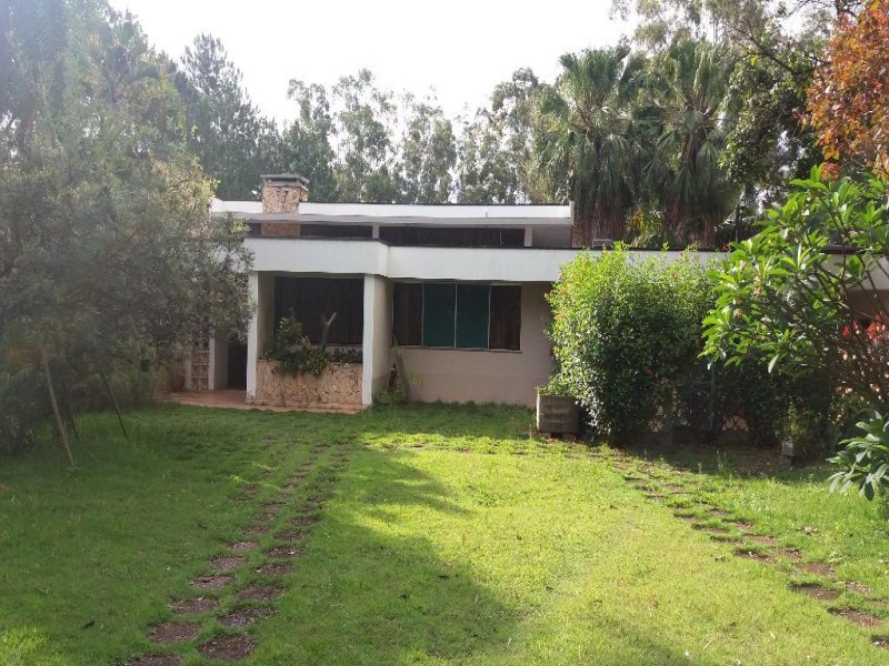 Chácara com 3 dormitórios à venda, 5018 m² por R$ 1.610.000,