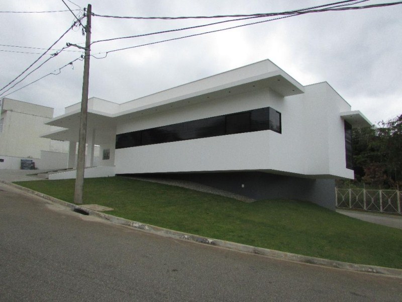 Casa com 3 dormitórios à venda, 360 m² por R$ 2.000.000 - co