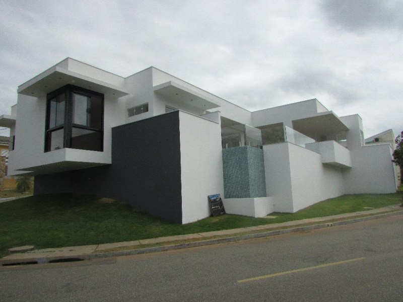 Casa com 3 dormitórios à venda, 360 m² por R$ 2.000.000 - co