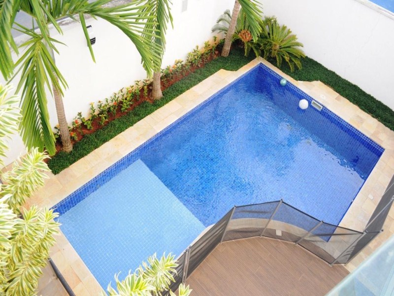 Sobrado com 3 dormitórios à venda, 388 m² por R$ 2.379.000 -