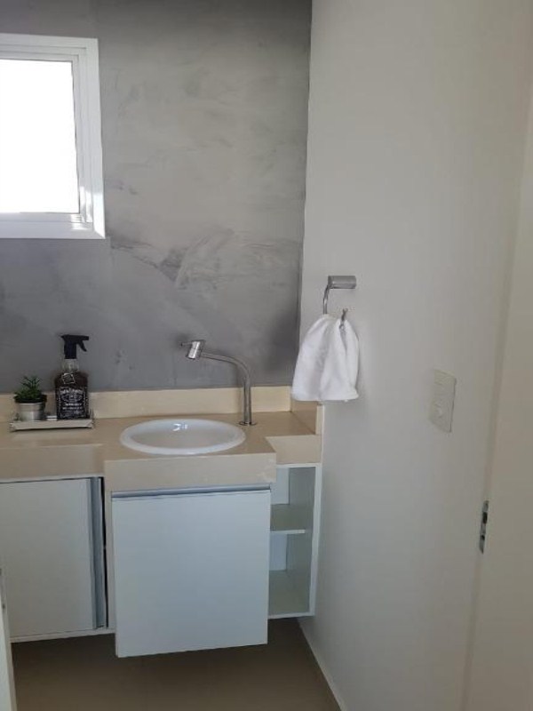 Apartamento com 3 dormitórios à venda, 129 m² por R$ 850.000