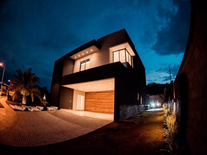 Sobrado com 4 dormitórios à venda, 520 m² por R$ 3.990.000 -