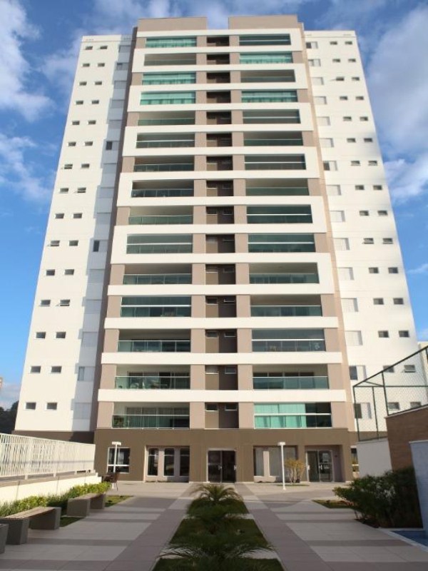Apartamento com 3 dormitórios à venda, 151 m² por R$ 1.200.0