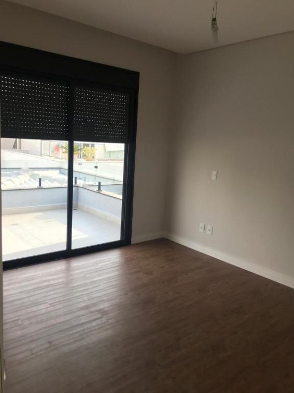 Sobrado com 4 dormitórios à venda, 300 m² por R$ 1.600.000 -