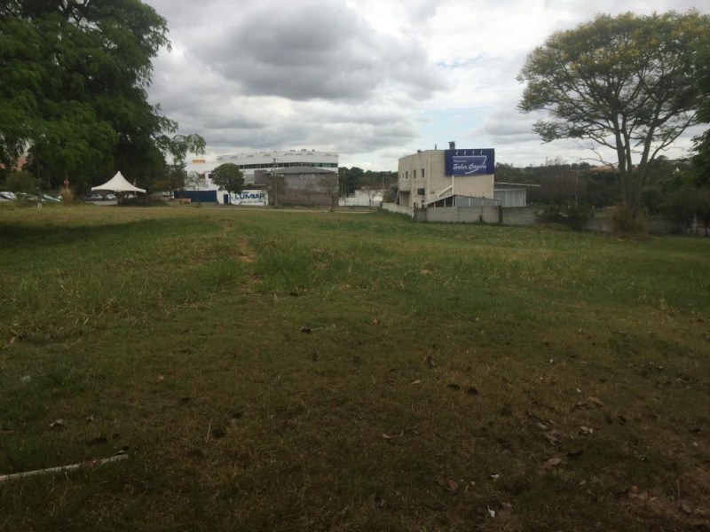Terreno à venda, 560 m² por R$ 840.000 - jardim do paço - so