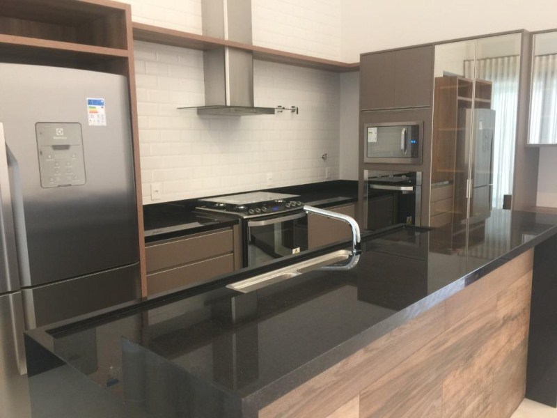 Casa com 3 dormitórios à venda, 233 m² por R$ 1.820.000 - al