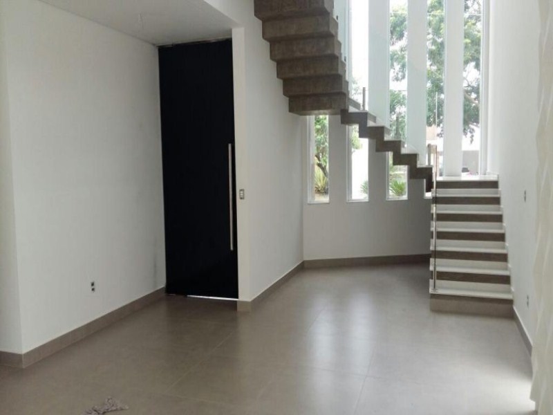 Sobrado com 4 dormitórios à venda, 351 m² por R$ 1.800.000 -
