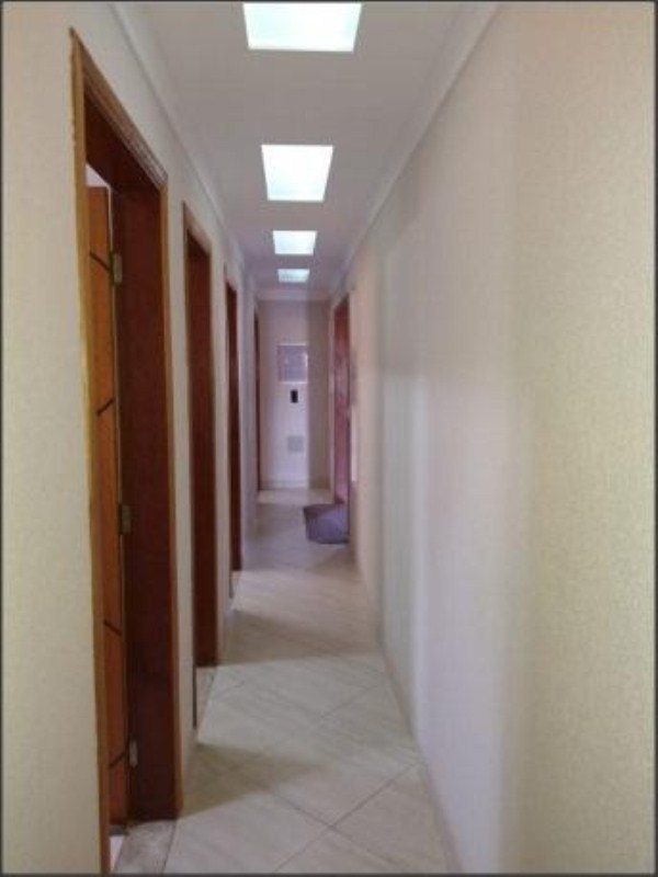 Sobrado com 3 dormitórios à venda, 274 m² por R$ 580.000 - c