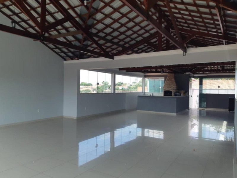 Sobrado com 3 dormitórios à venda, 307 m² por R$ 1.170.000 -