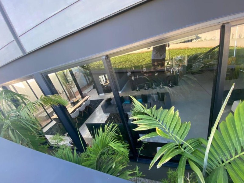Sobrado com 4 dormitórios à venda, 465 m² por R$ 2.700.000 -