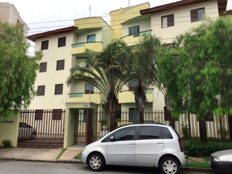 Apartamento com 3 dormitórios à venda, 90 m² por R$ 350.000 