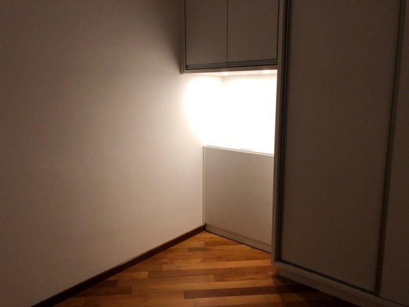 Apartamento com 3 dormitórios à venda, 70 m² por R$ 380.000 