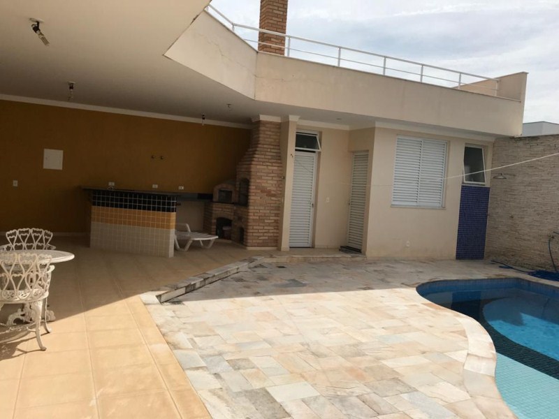 Maravilhoso sobrado com 4 dormitórios à venda, 347 m² - cond