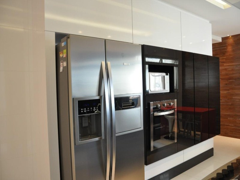 Apartamento com 3 dormitórios à venda, 196 m² - condomínio ú