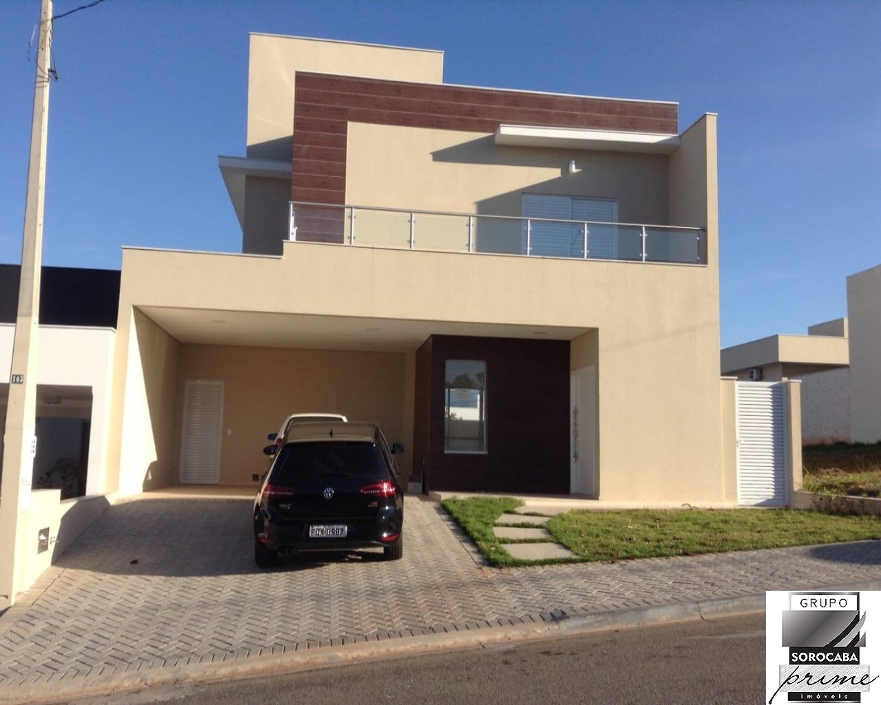 Sobrado com 3 dormitórios à venda, 280 m² por R$ 970.000 - c