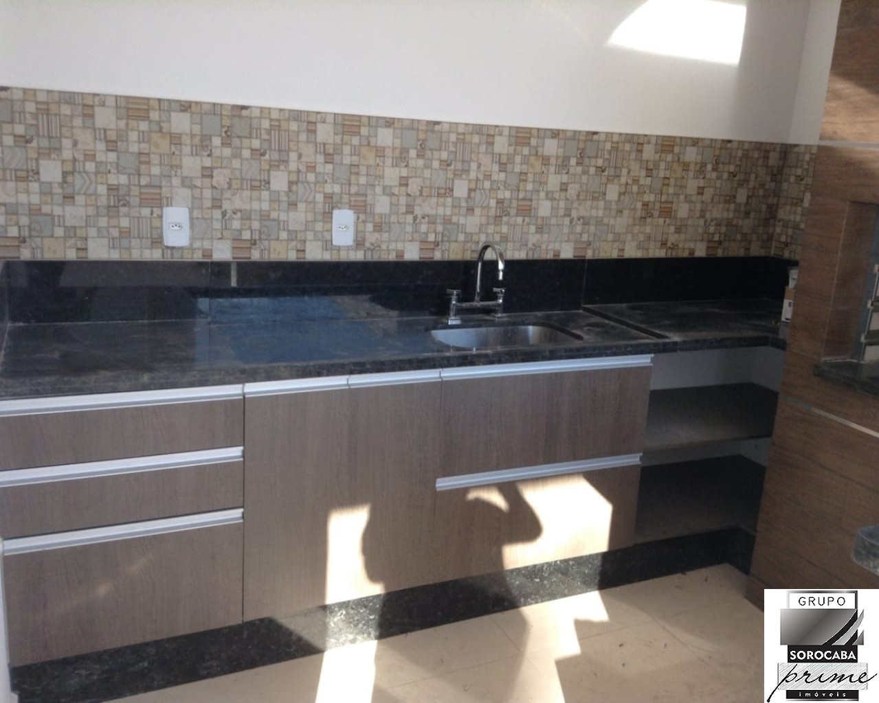 Sobrado com 3 dormitórios à venda, 280 m² por R$ 970.000 - c
