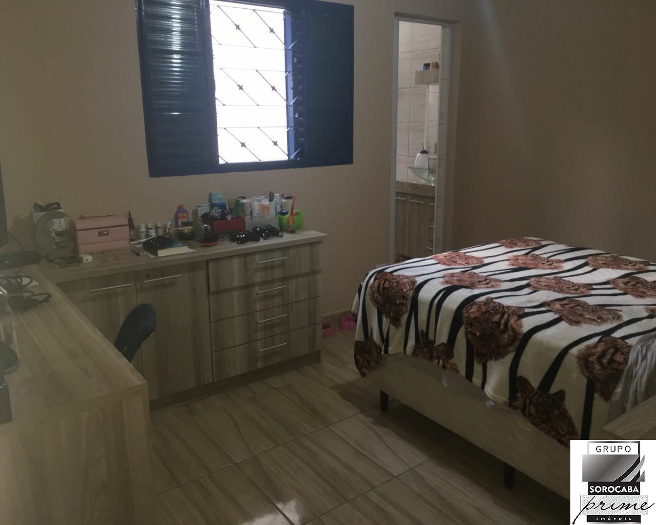 Chácara com 6 dormitórios à venda, 2460 m² por R$ 1.100.000 