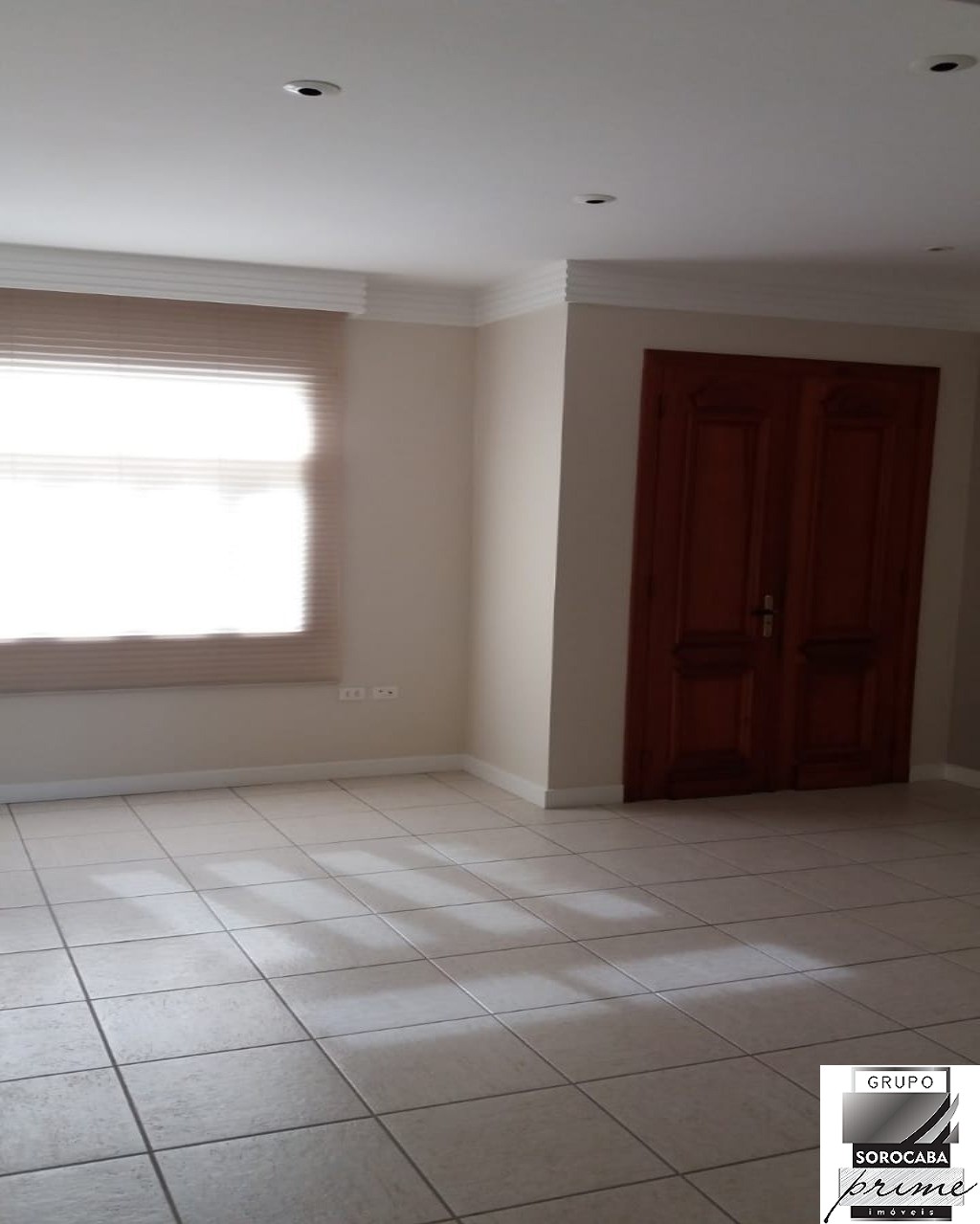 Sobrado com 3 dormitórios à venda, 316 m² por R$ 1.250.000 -