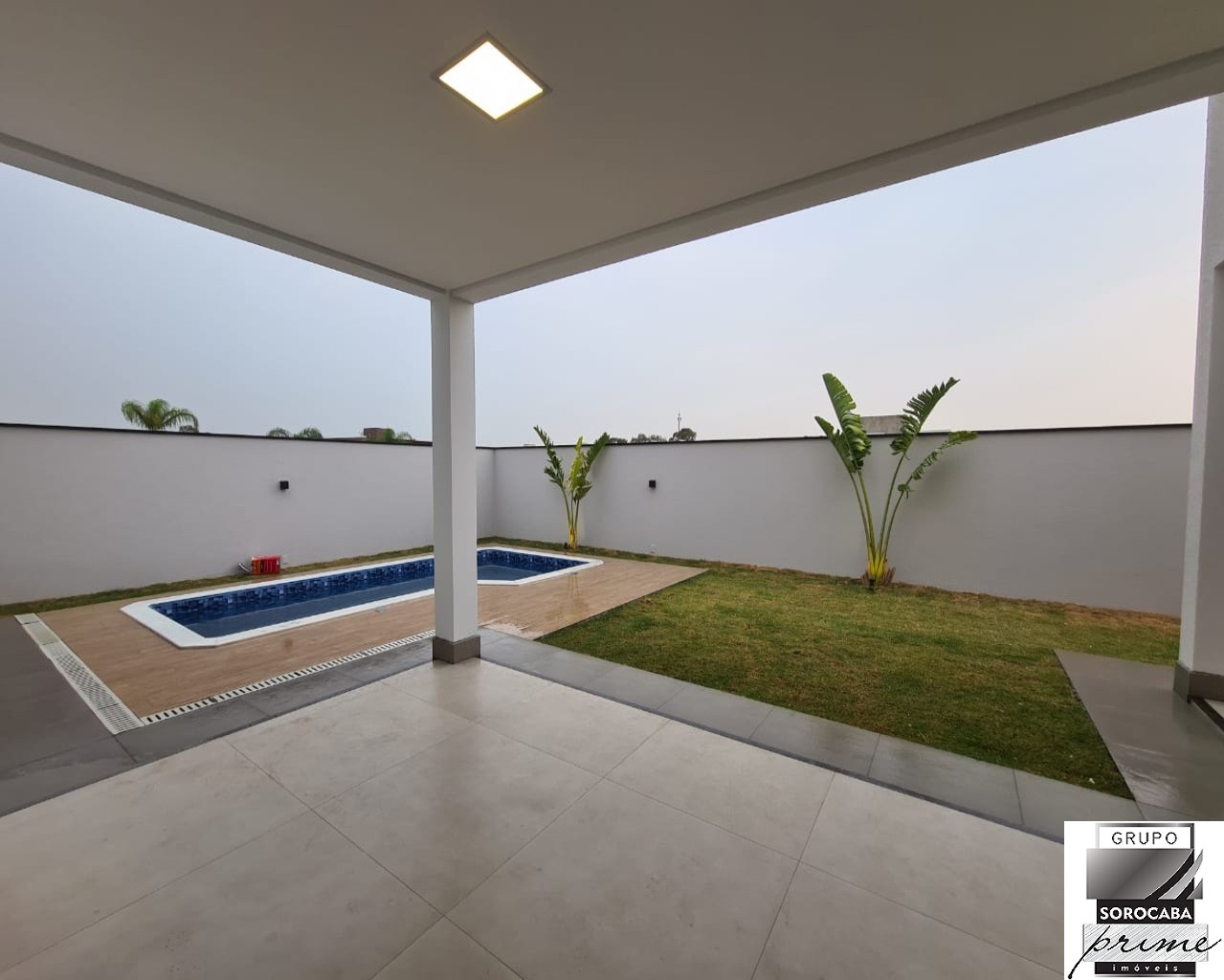 Linda casa térrea com 3 suítes à venda, 255 m² - alphaville 