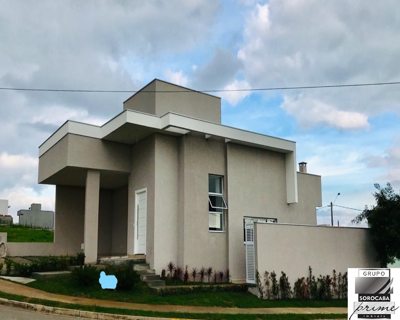Casa com 3 dormitórios à venda, 114 m² por R$ 530.000,00 - c