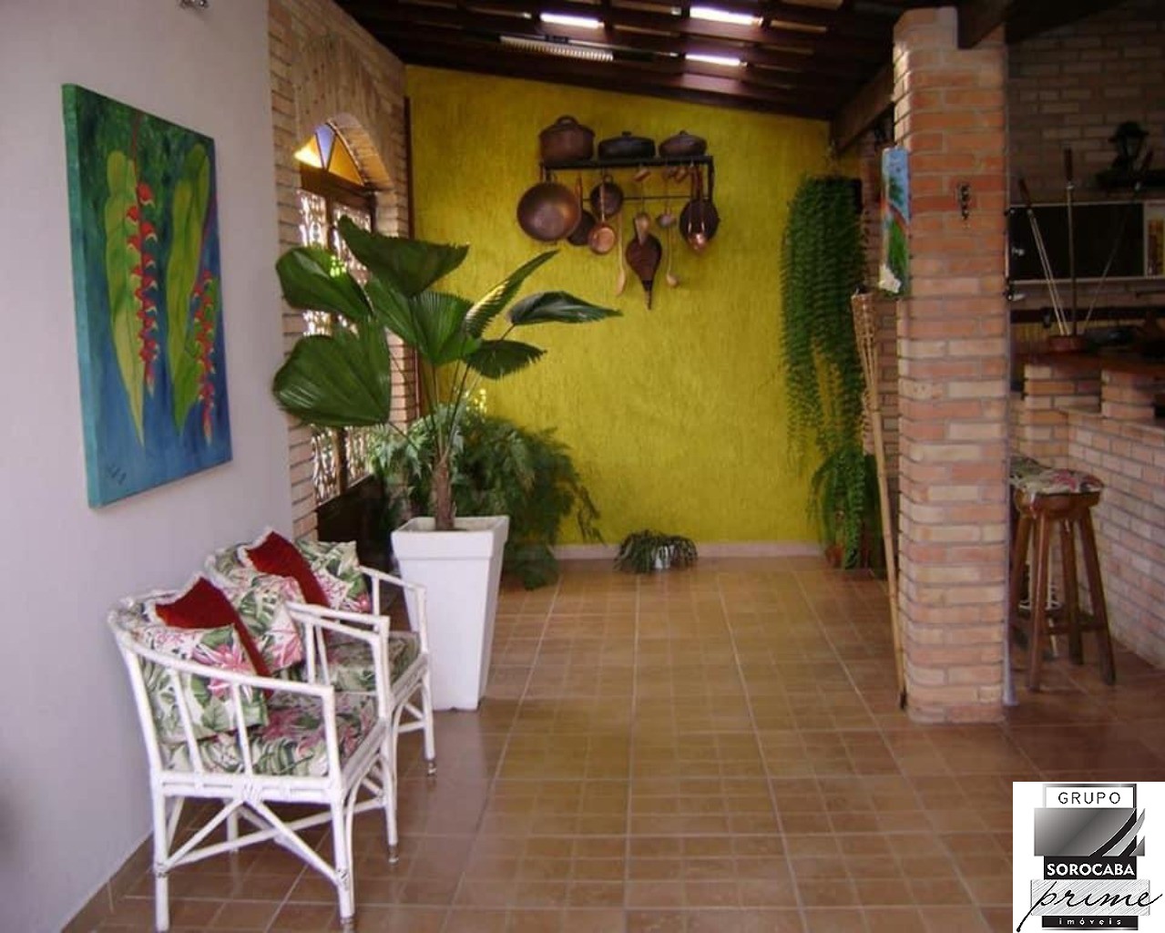 Casa com 3 dormitórios à venda, 176 m² por R$ 580.000 - cond