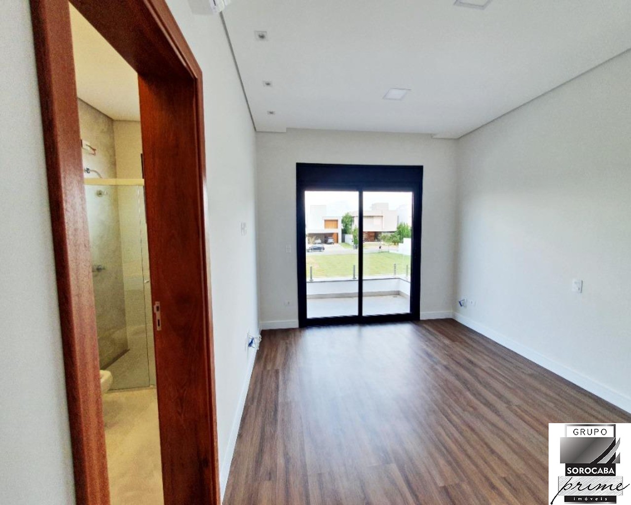 Sobrado com 5 dormitórios à venda, 400 m² por R$ 2.950.000,0