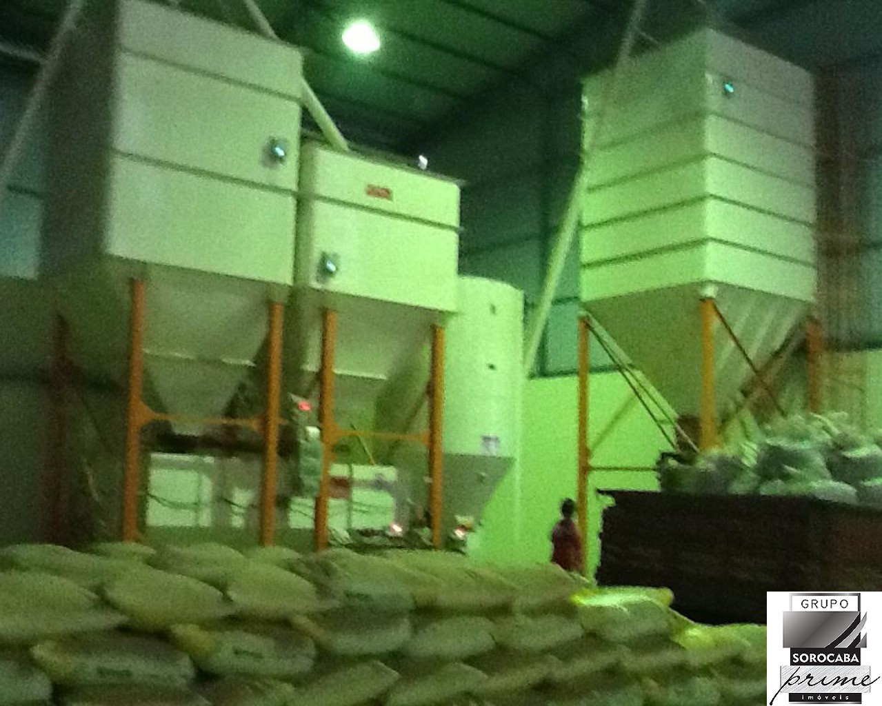 Fazenda em pompeia/sp - 1.080 alq.