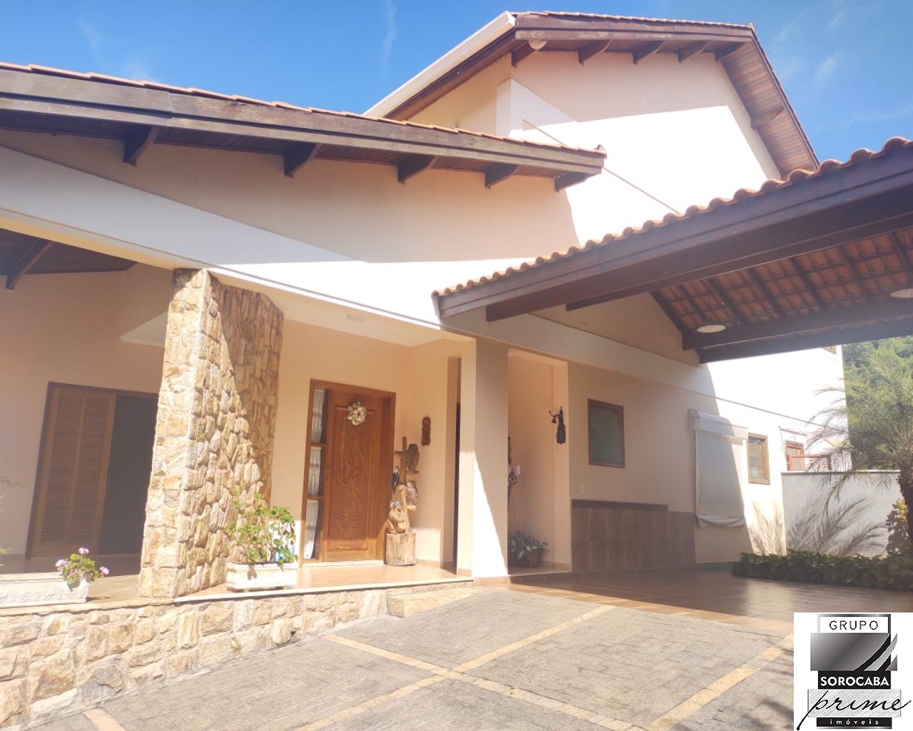 Sobrado fazenda imperial - R$1.700.000,00
