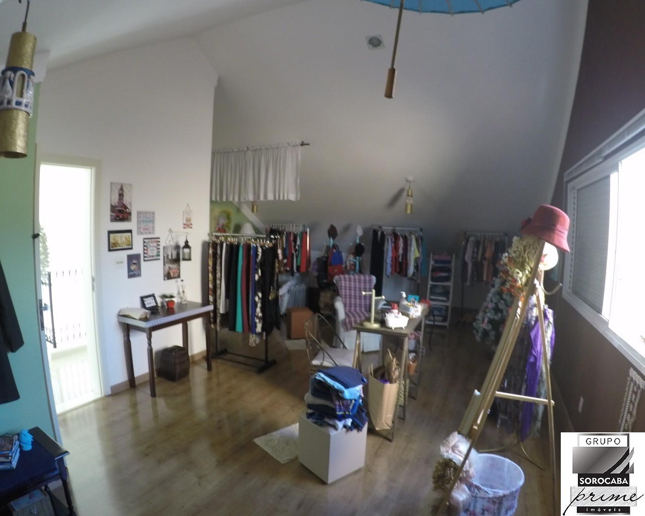 Casa com 5 dormitórios à venda, 634 m² por R$ 1.800.000 - co