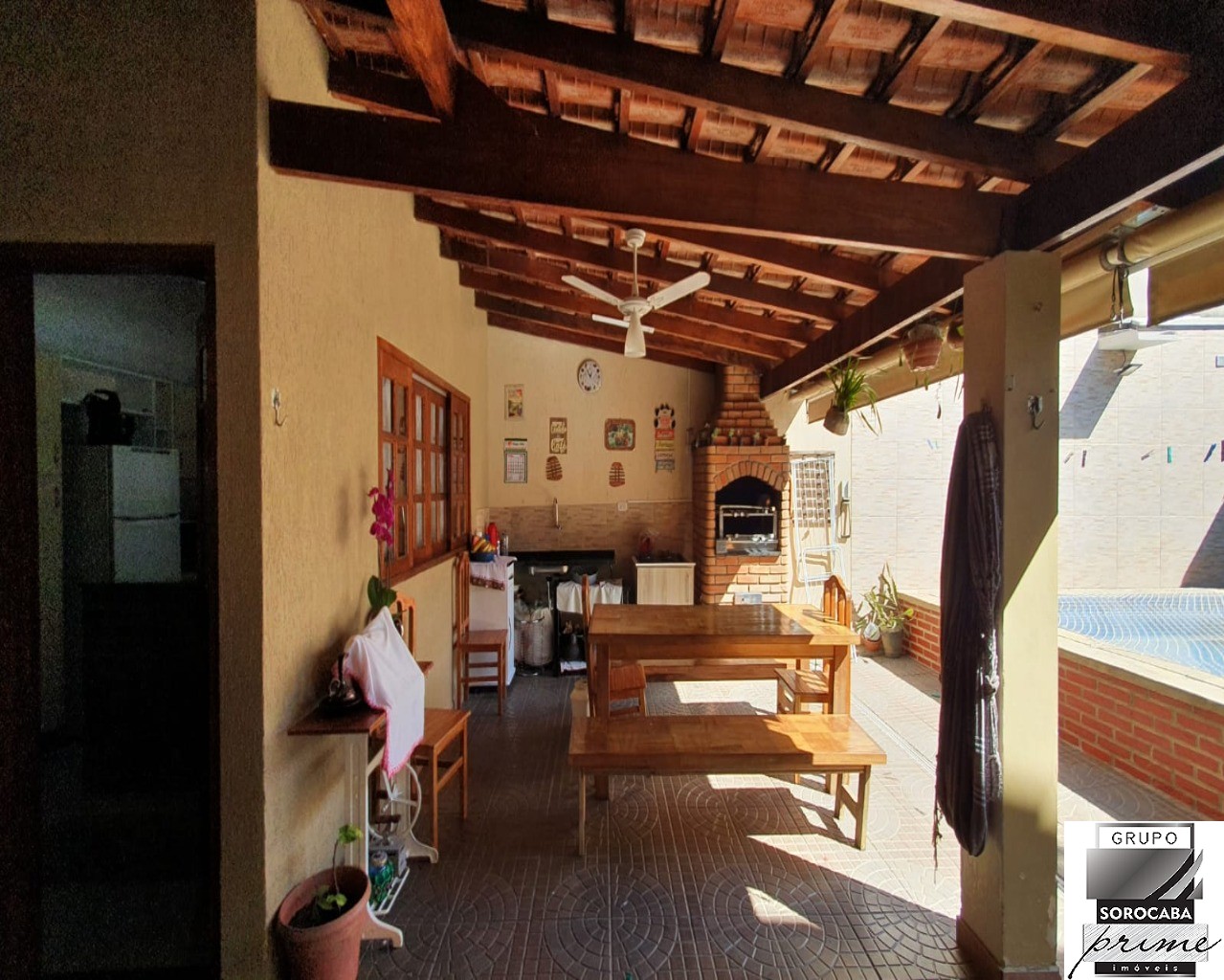 Casa com 2 dormitórios à venda, 100 m² por R$ 430.000 - jard