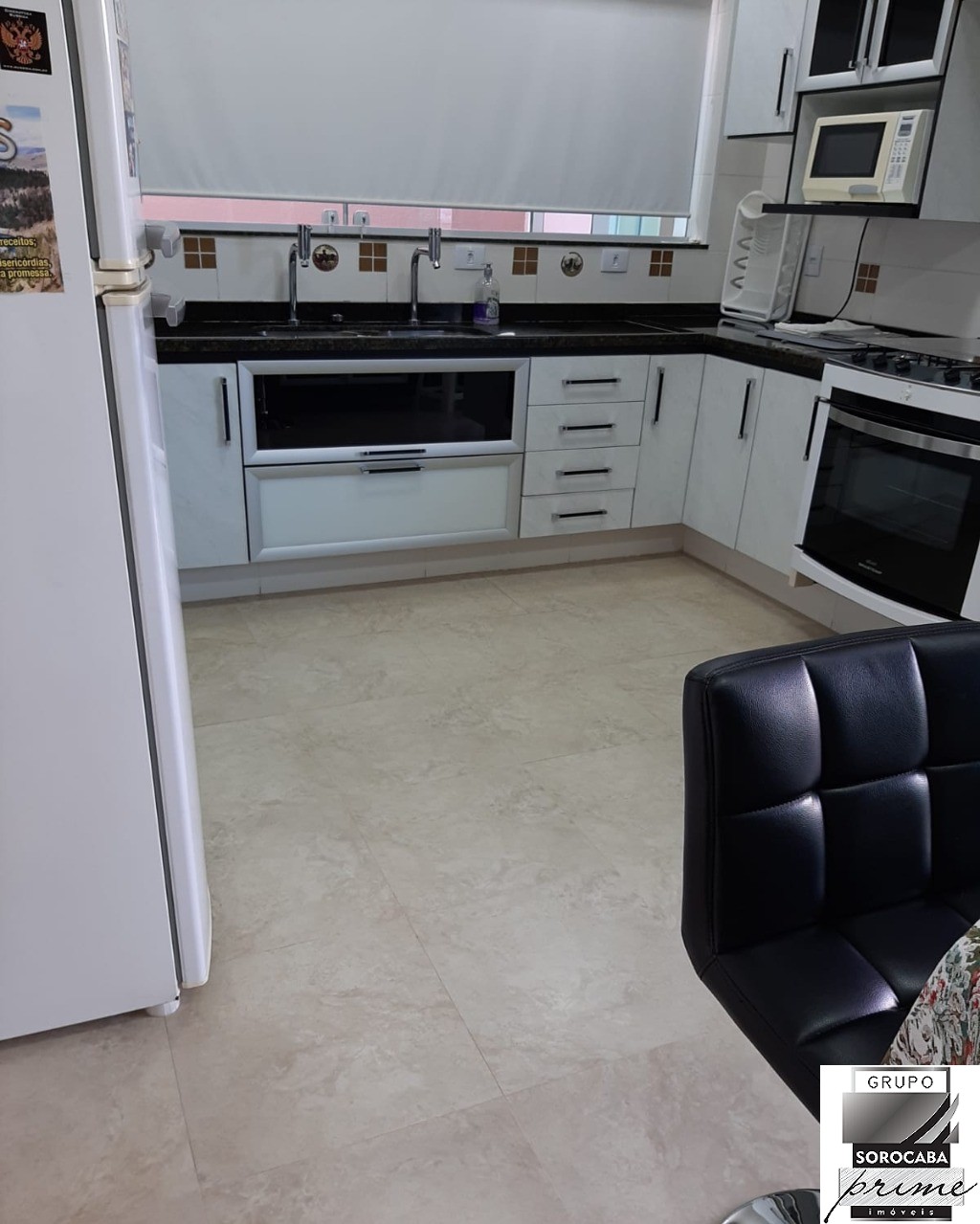 Casa com 3 dormitórios à venda, 367 m² por R$ 2.500.000 - co