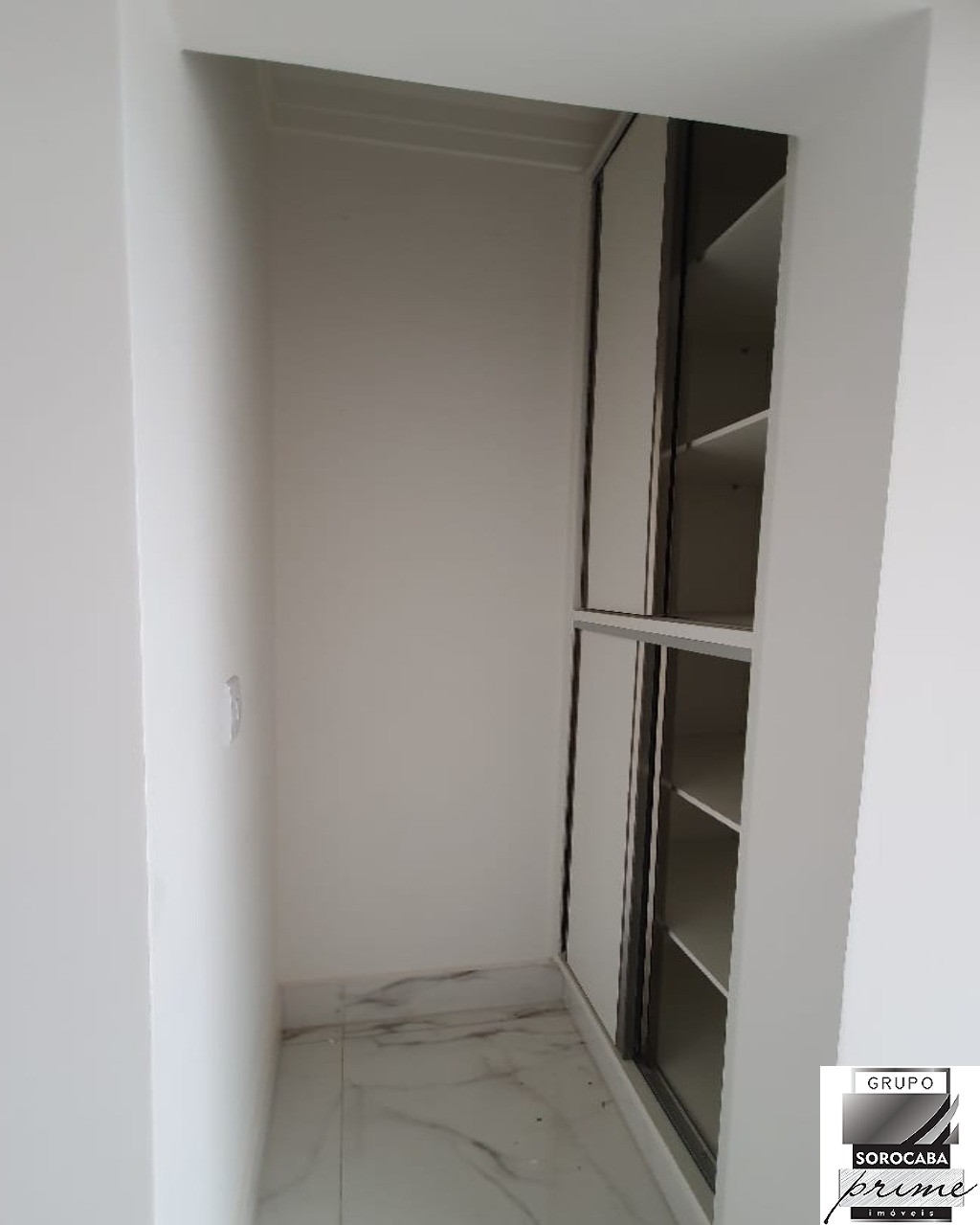 Casa com 3 dormitórios à venda, 170 m² por R$ 850.000 - cond