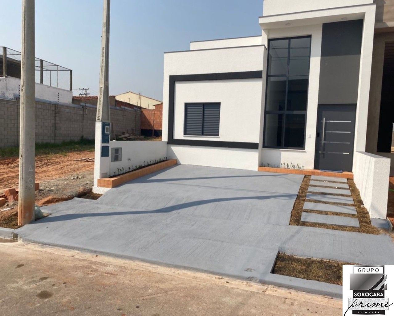 Casa com 3 dormitórios à venda, 97 m² por R$ 485.000 - horto