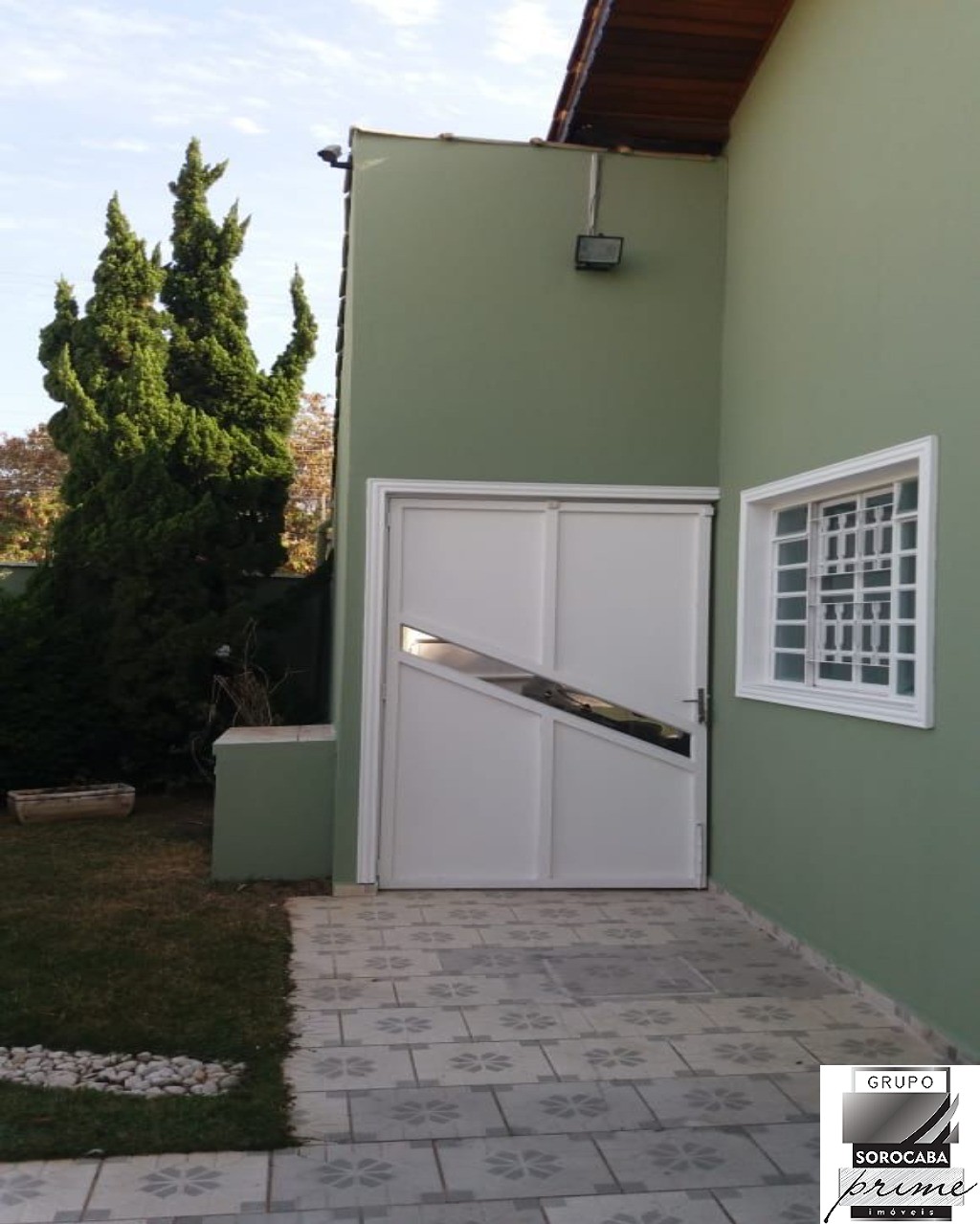 Casa com 3 dormitórios à venda, 96 m² por R$ 550.000 - jardi