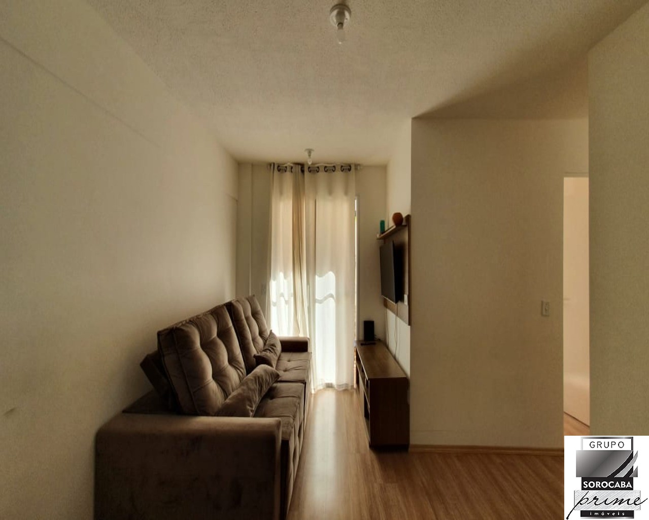 Apartamento com 3 dormitórios à venda, 75 m² por R$ 285.000 