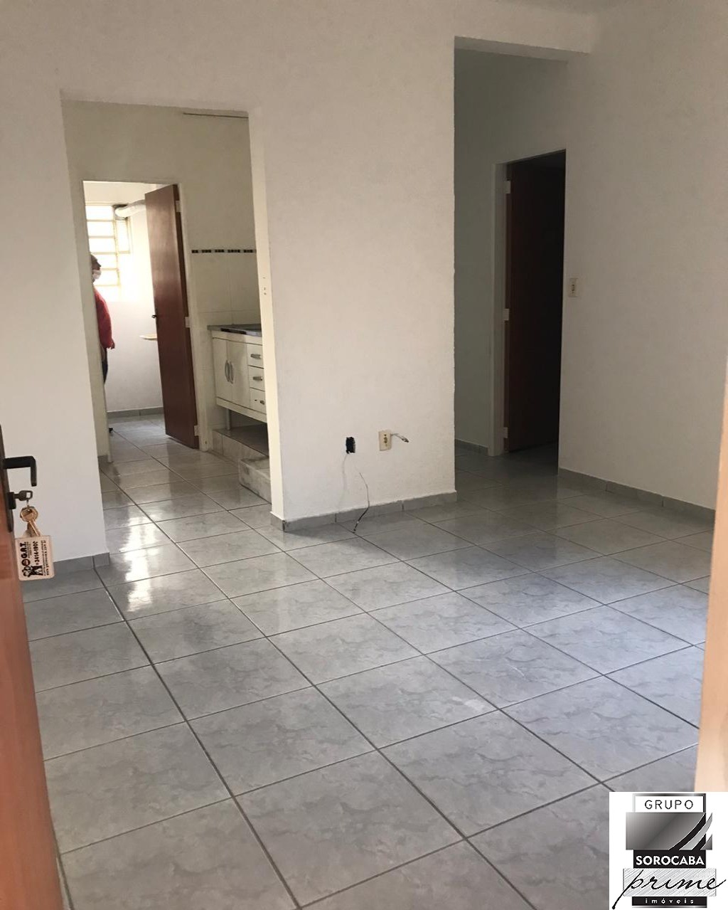 Apartamento com 2 dormitórios à venda, 56 m² por R$ 140.000 