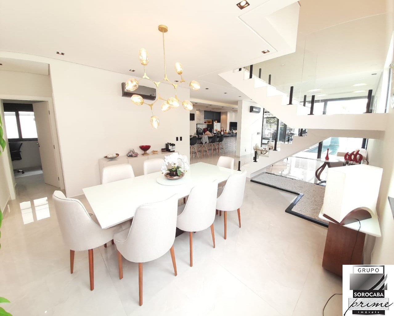 Casa com 4 dormitórios à venda, 375 m² por R$ 3.000.000 - gi