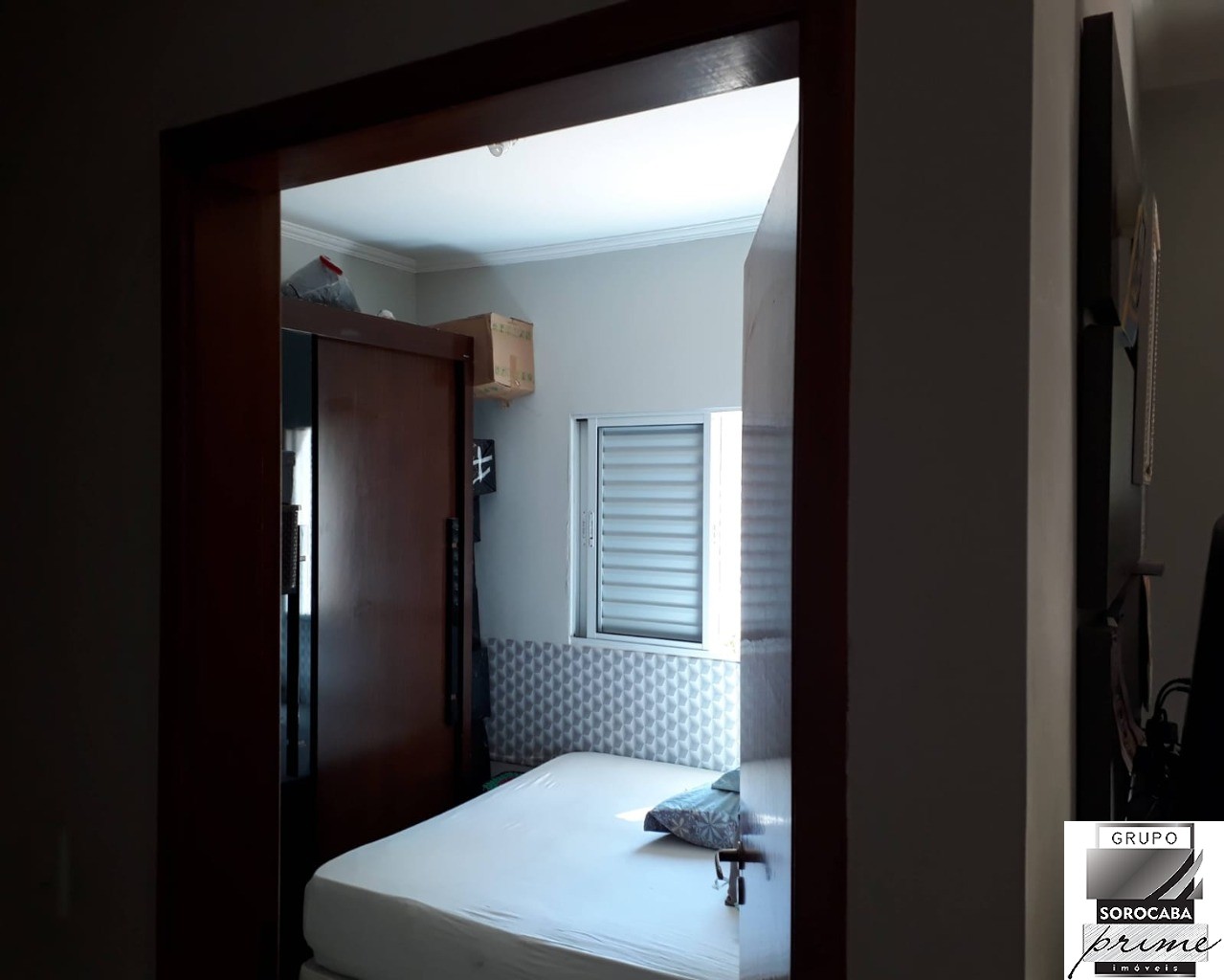 Apartamento com 2 dormitórios à venda, 58 m² por R$ 220.000 