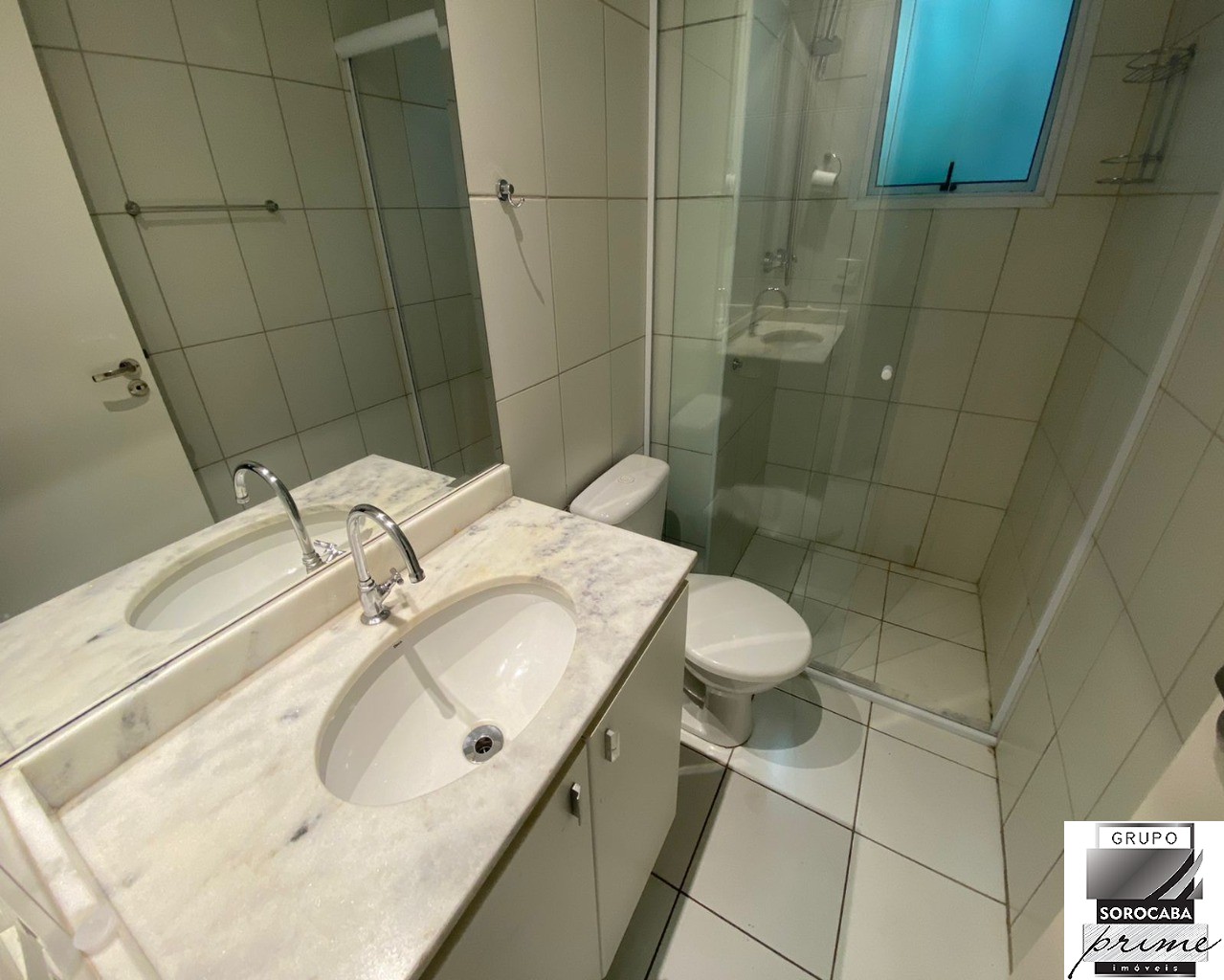 Apartamento com 2 dormitórios para alugar, 85 m² por R$ 2.50