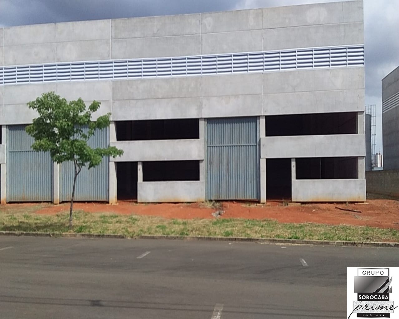Galpão para alugar, 1450 m² por R$ 17.400/mês - centro empre