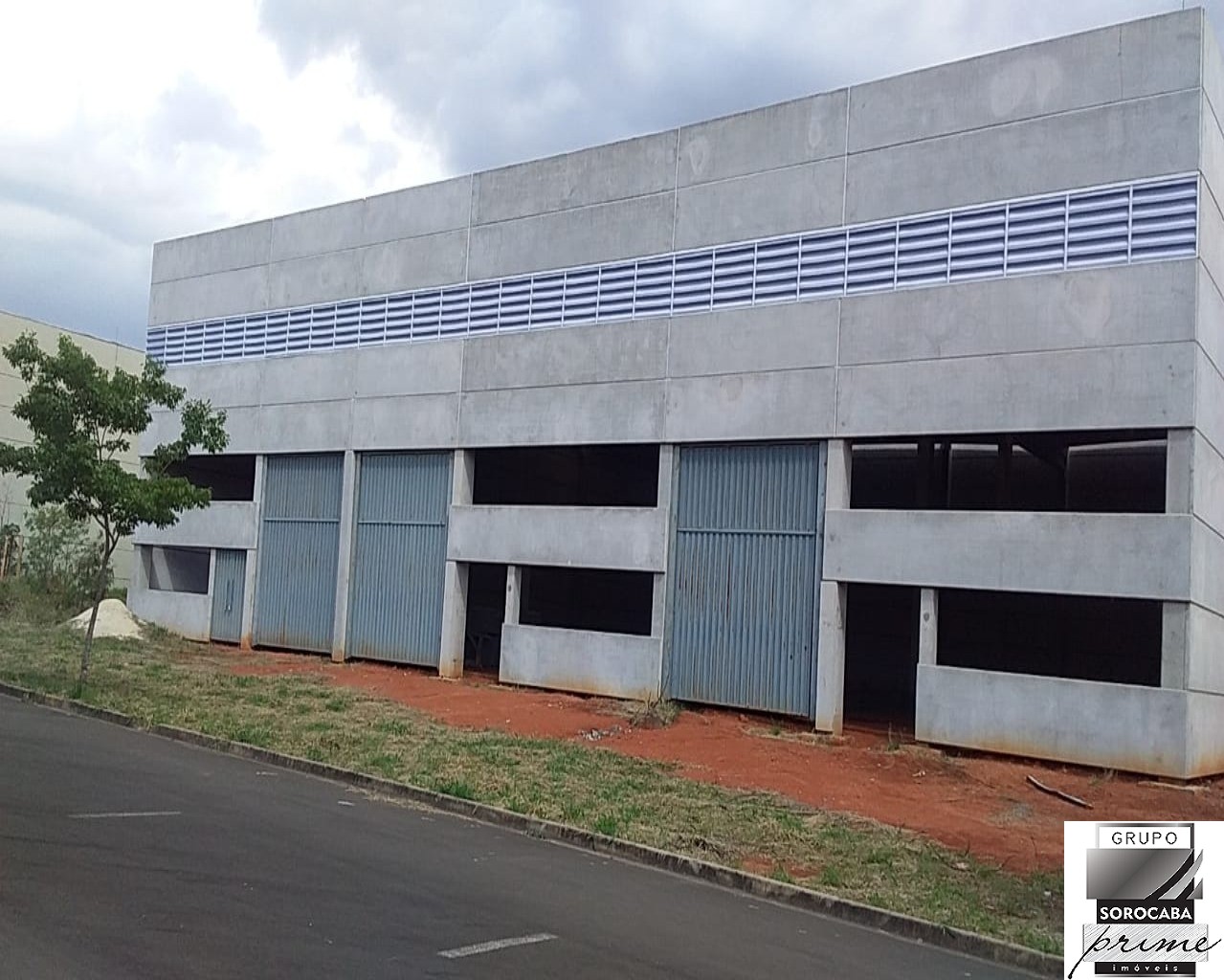 Galpão para alugar, 1450 m² por R$ 17.400/mês - centro empre