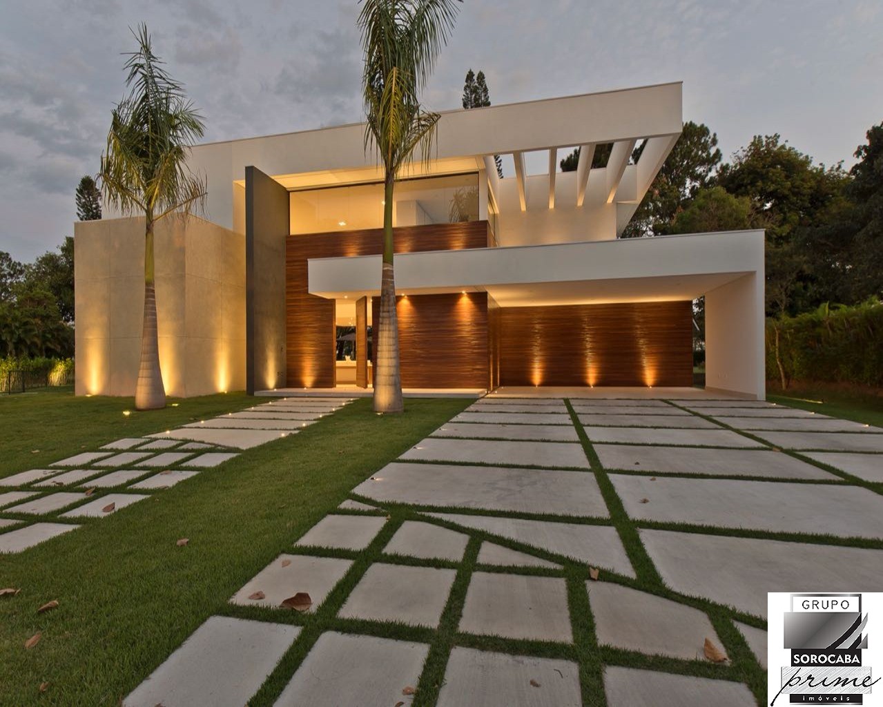 Casa com 4 dormitórios à venda, 442 m² por R$ 8.500.000 - co
