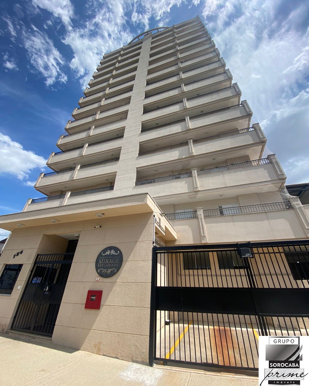 Apartamento com 2 dormitórios à venda, 92 m² por R$ 500.000 