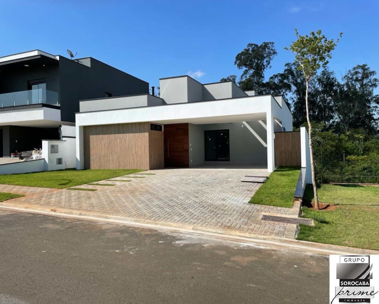 Casa com 3 dormitórios à venda, 230 m² por R$ 1.890.000 - al
