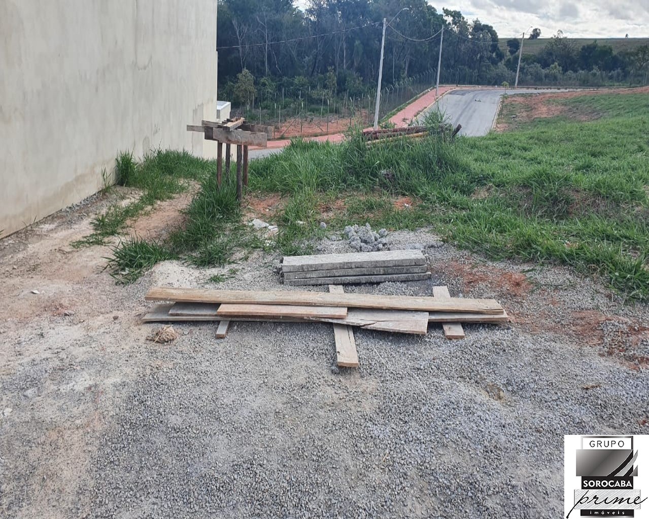 Terreno à venda, 257 m² por R$ 195.000 - condomínio helena m
