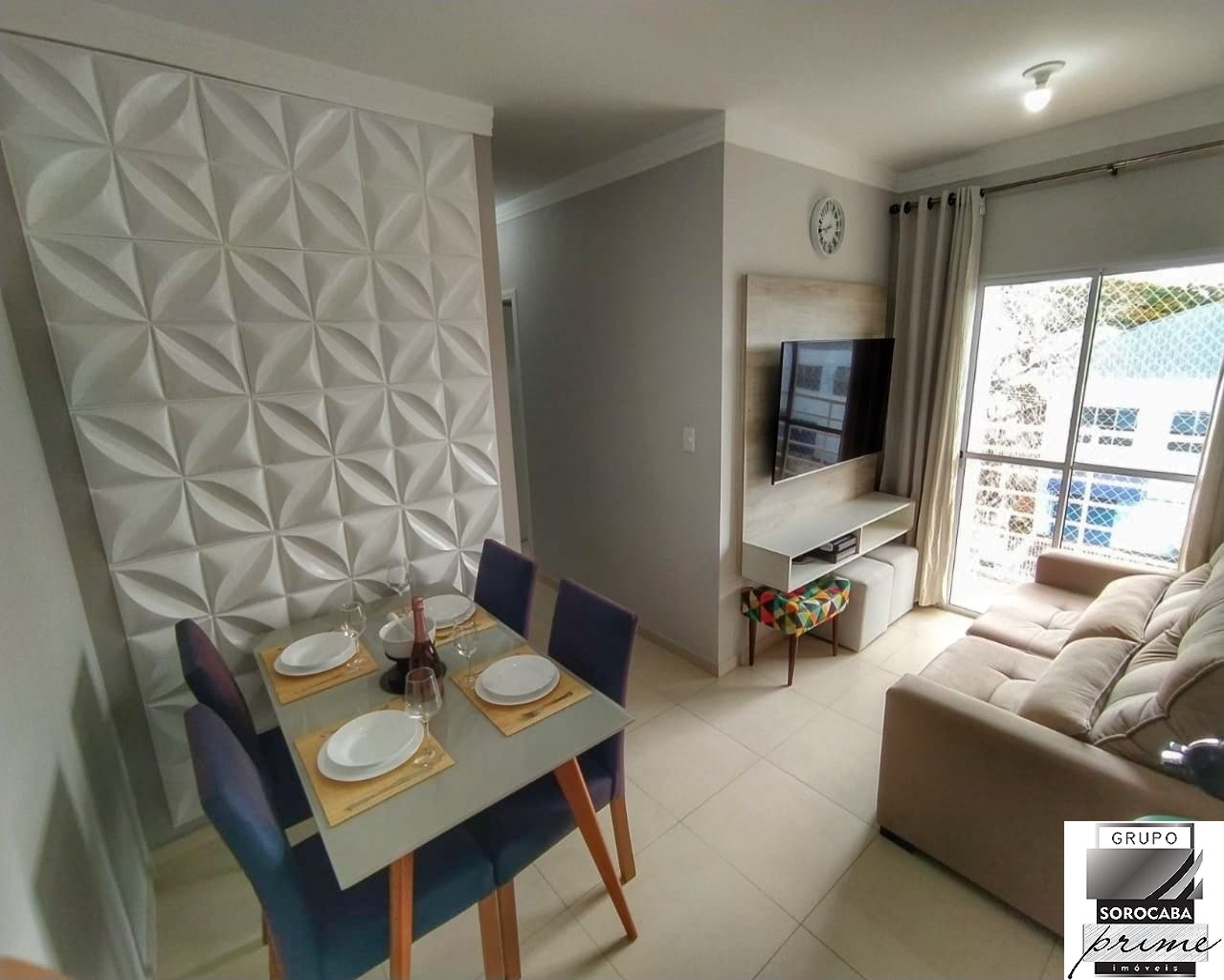 Apartamento com 2 dormitórios à venda, 47 m² por R$ 170.000 
