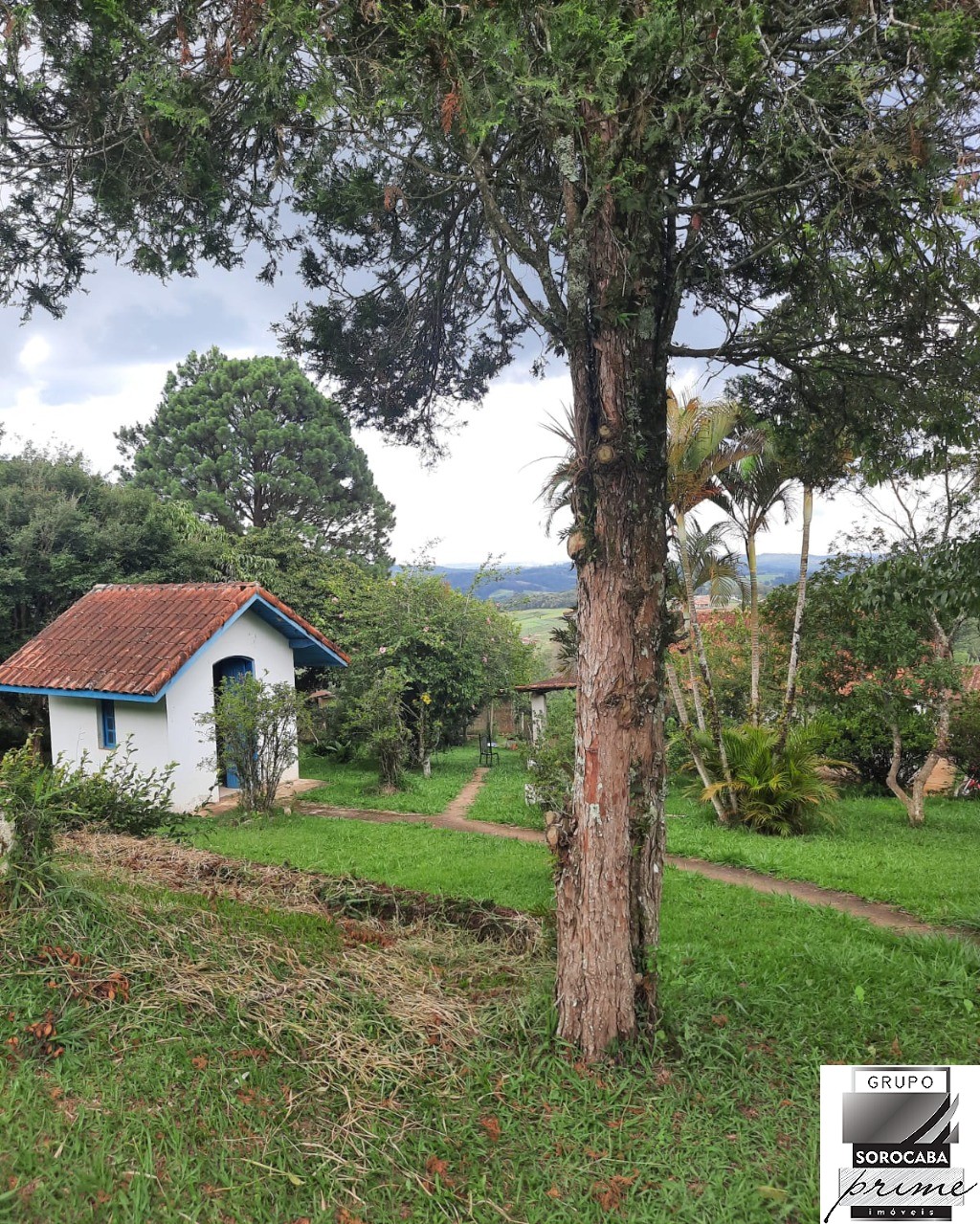 Sítio com 3 dormitórios à venda, 12000 m² por R$ 550.000 - r