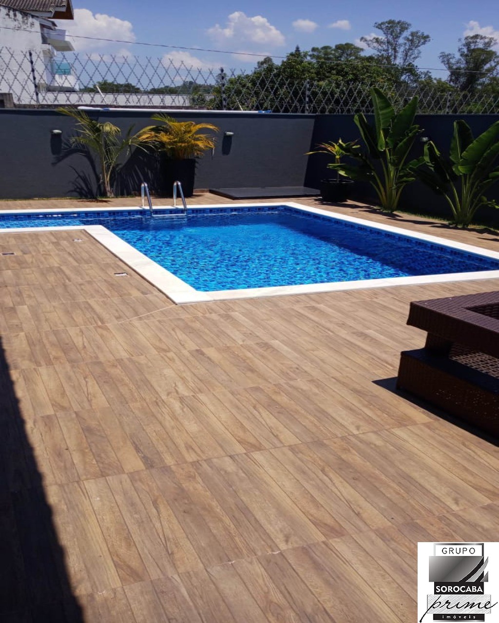 Casa com 3 dormitórios à venda, 370 m² por R$ 2.500.000 - co