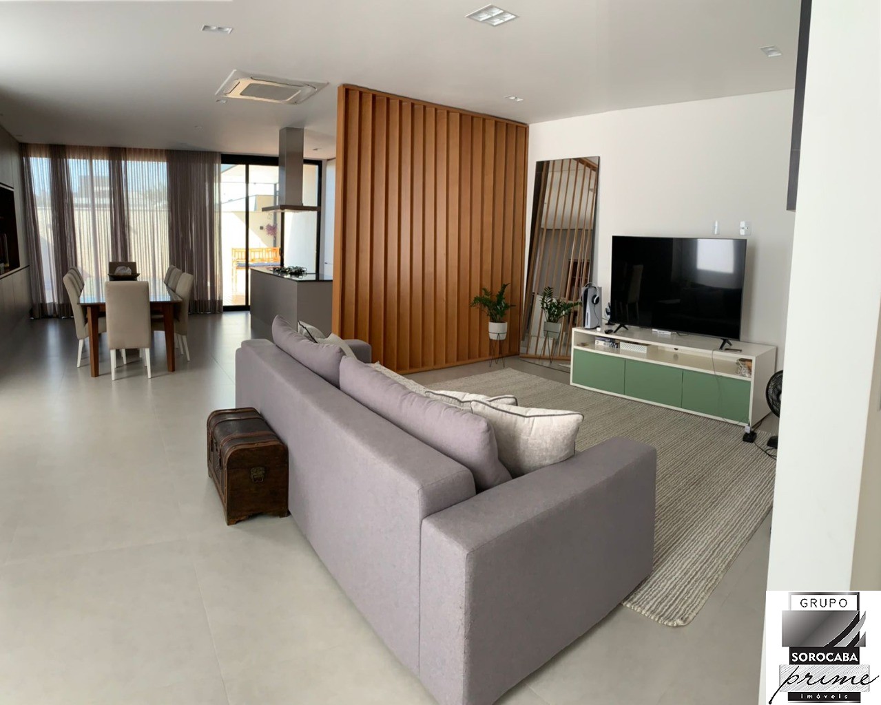 Sobrado com 4 dormitórios à venda, 318 m² por R$ 2.800.000 -