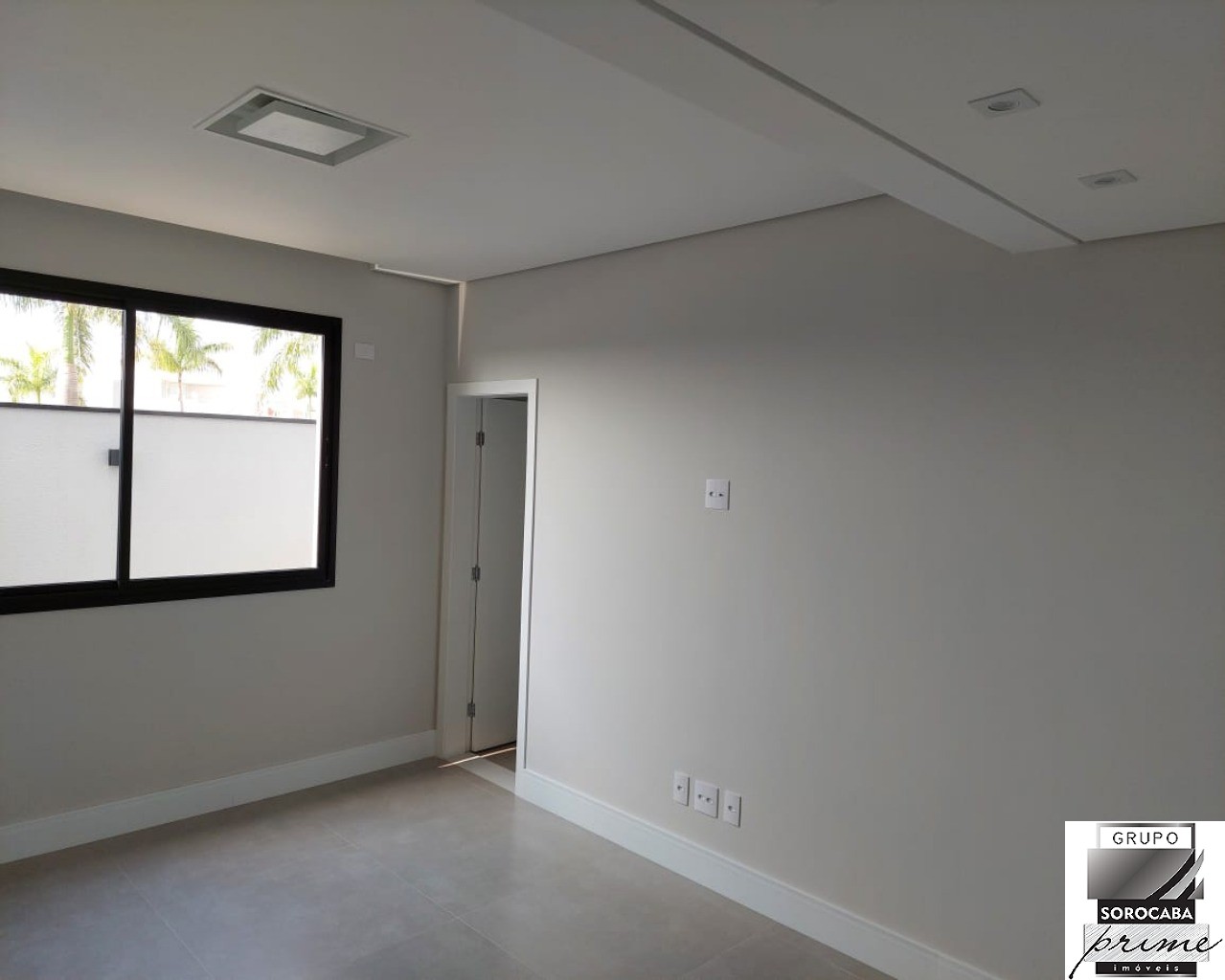 Sobrado com 4 dormitórios à venda, 370 m² por R$ 2.450.000 -